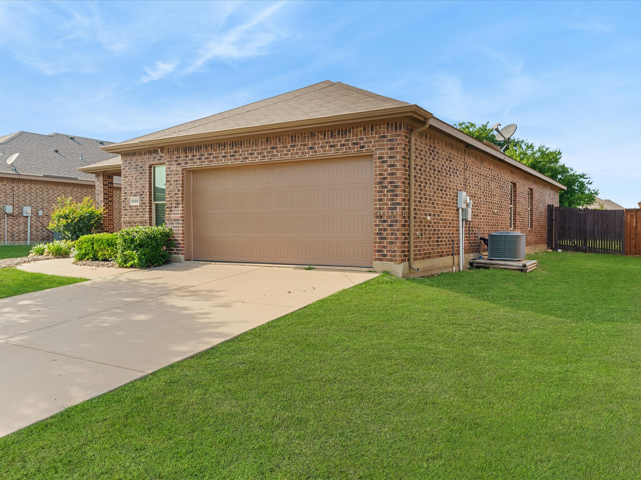 5135 Crystal Lake Avenue Krum TX 76249