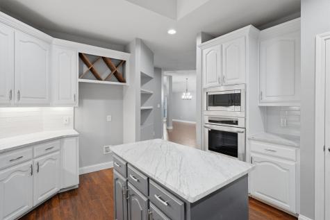 6020 Fannin Drive Arlington TX 76001