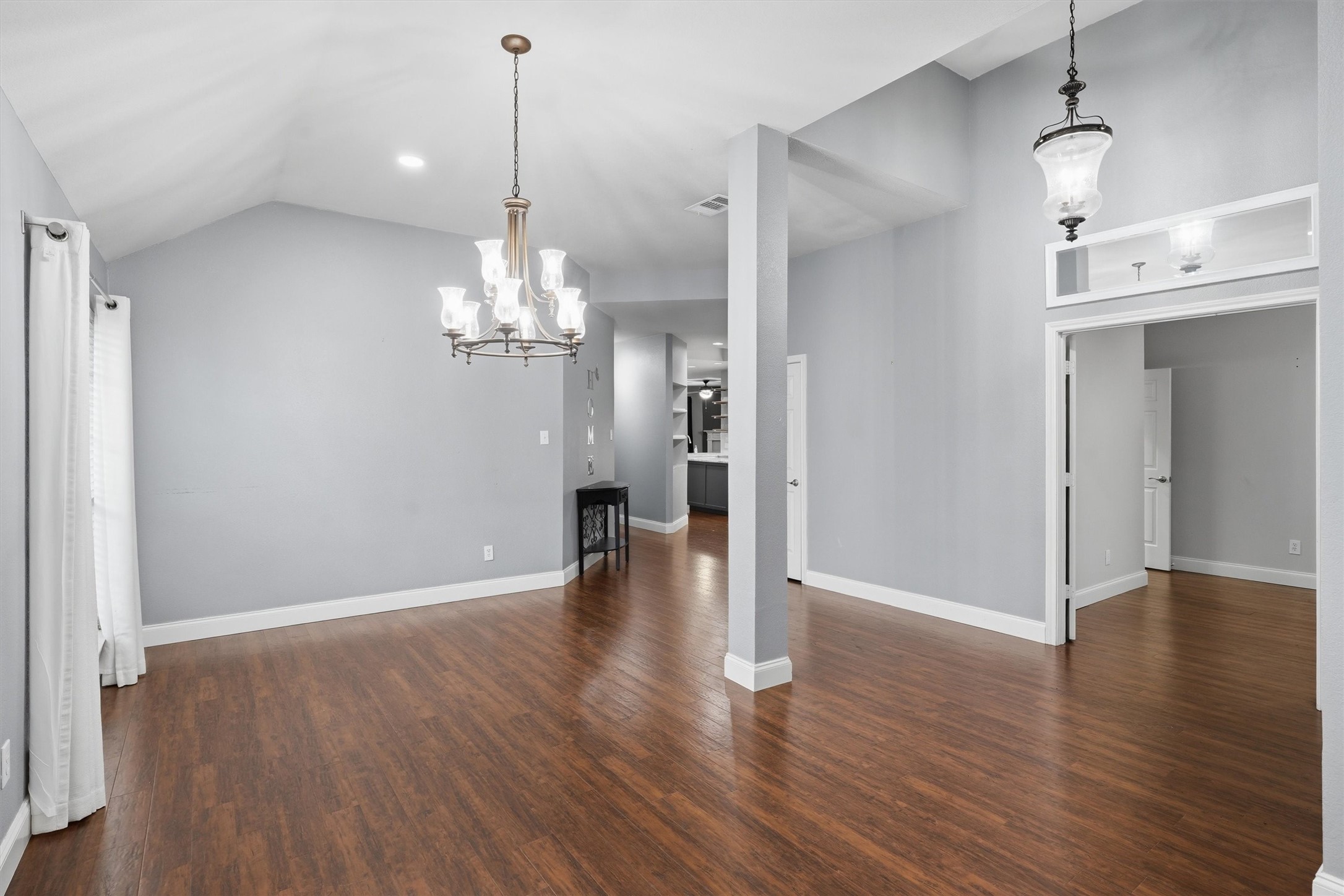 6020 Fannin Drive Arlington TX 76001