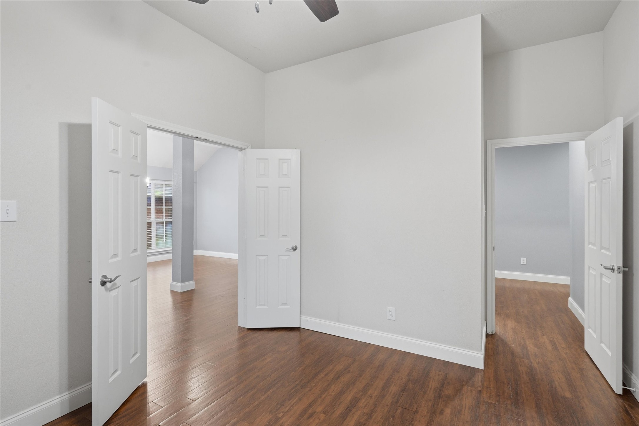 6020 Fannin Drive Arlington TX 76001