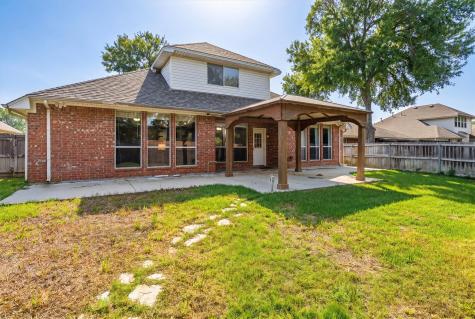 6020 Fannin Drive Arlington TX 76001