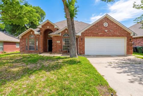 6020 Fannin Drive Arlington TX 76001