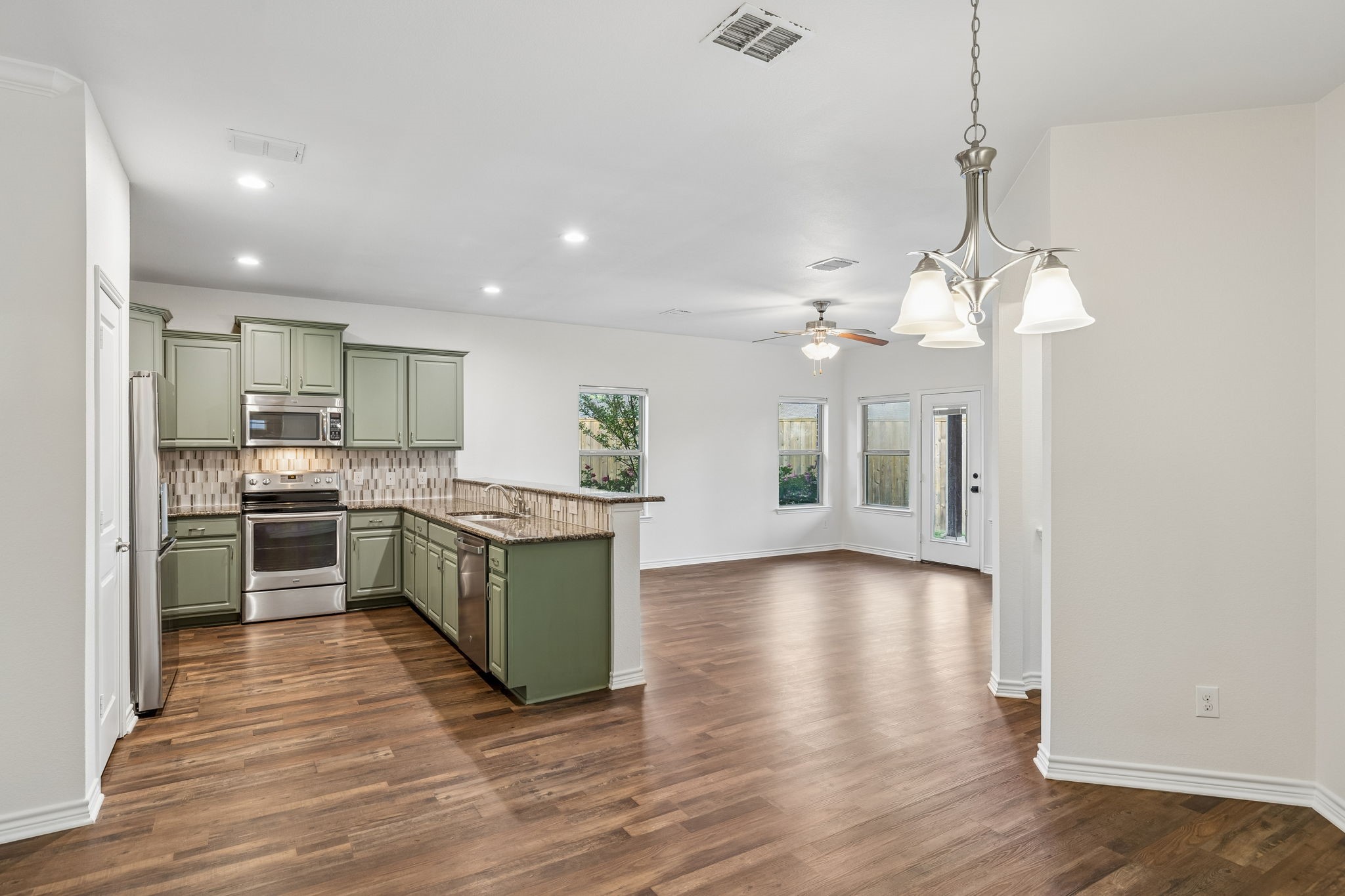 5309 Bluewater Drive Frisco TX 75036