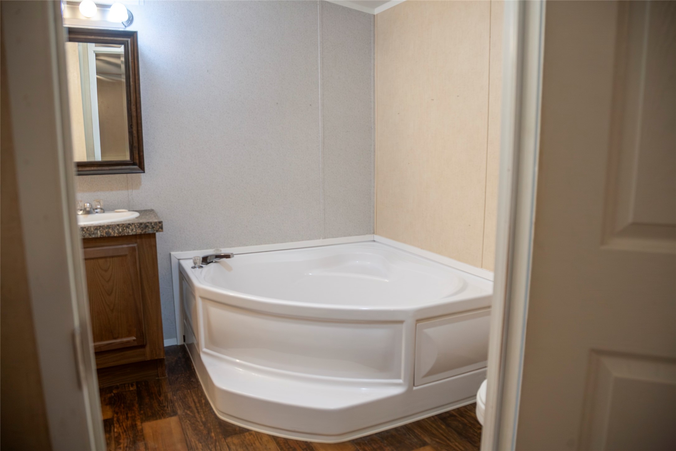112 SE Front Street Bailey TX 75452