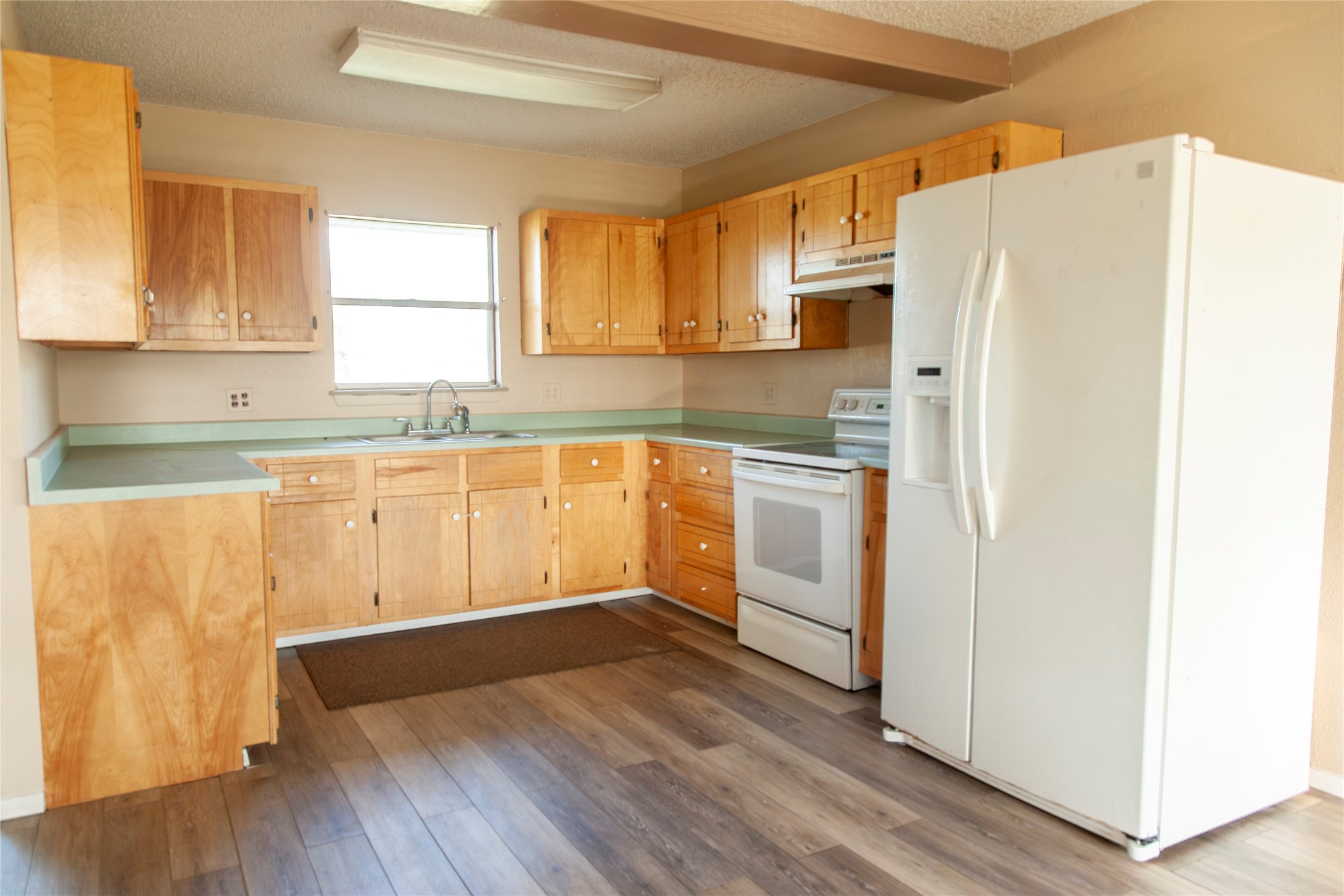 112 SE Front Street Bailey TX 75452