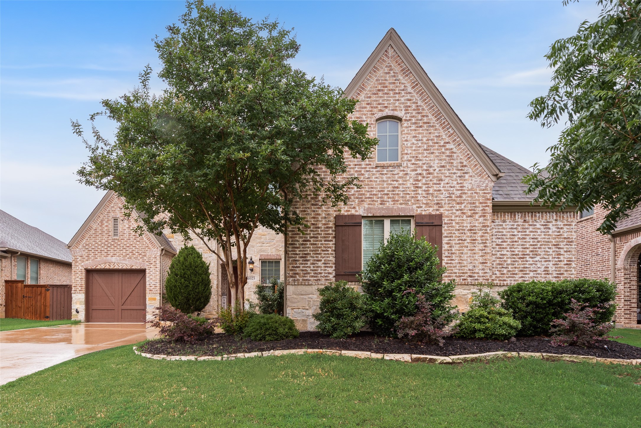 1025 W Bluff Way Roanoke TX 76262