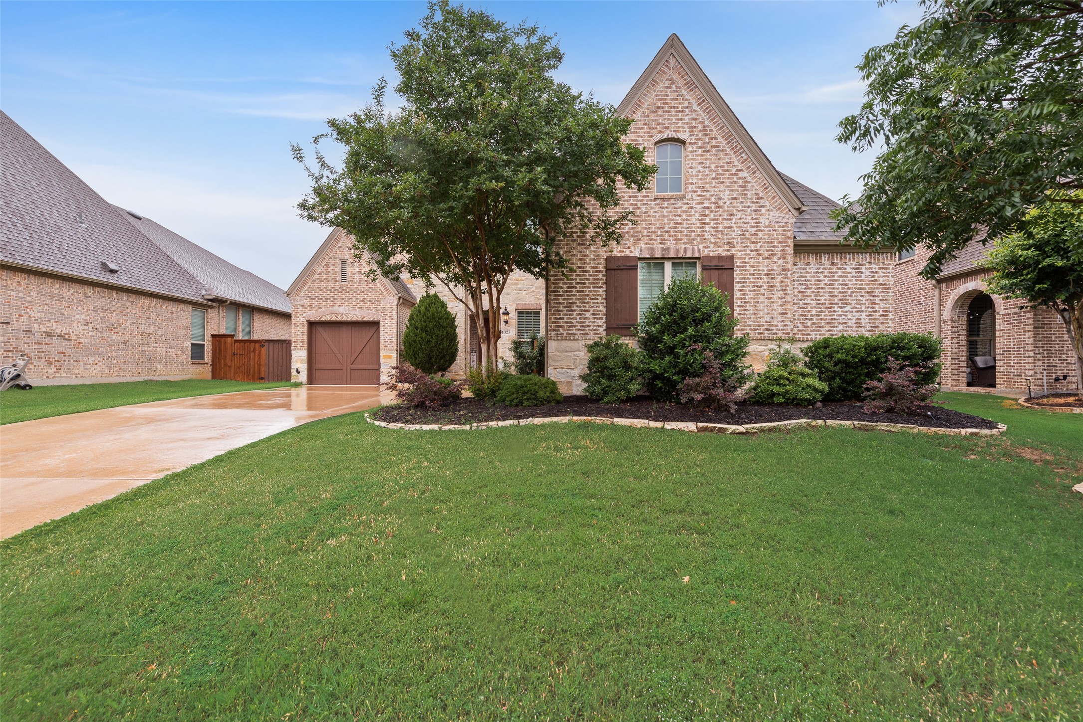 1025 W Bluff Way Roanoke TX 76262