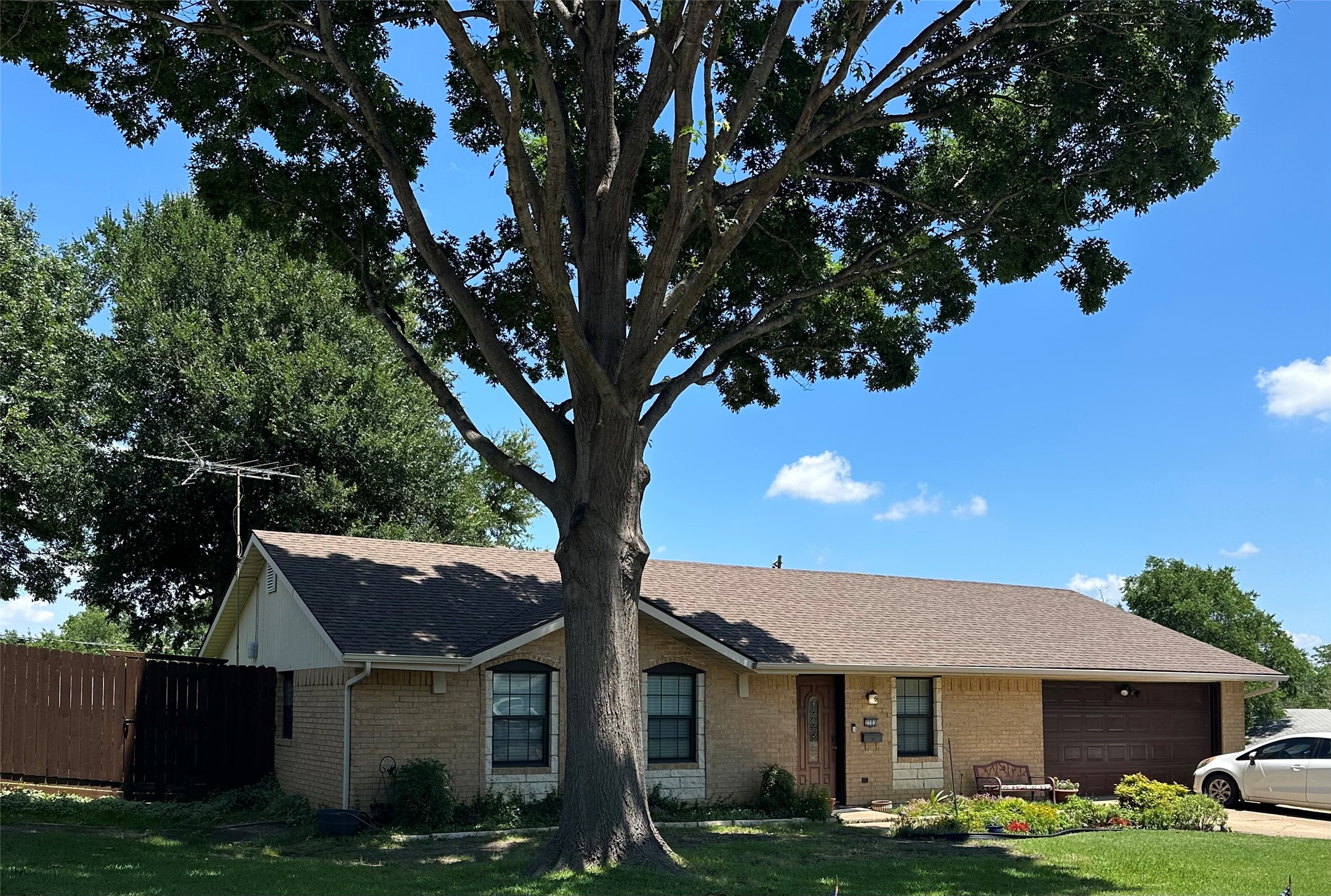 2703 Canary Circle Mesquite TX 75149