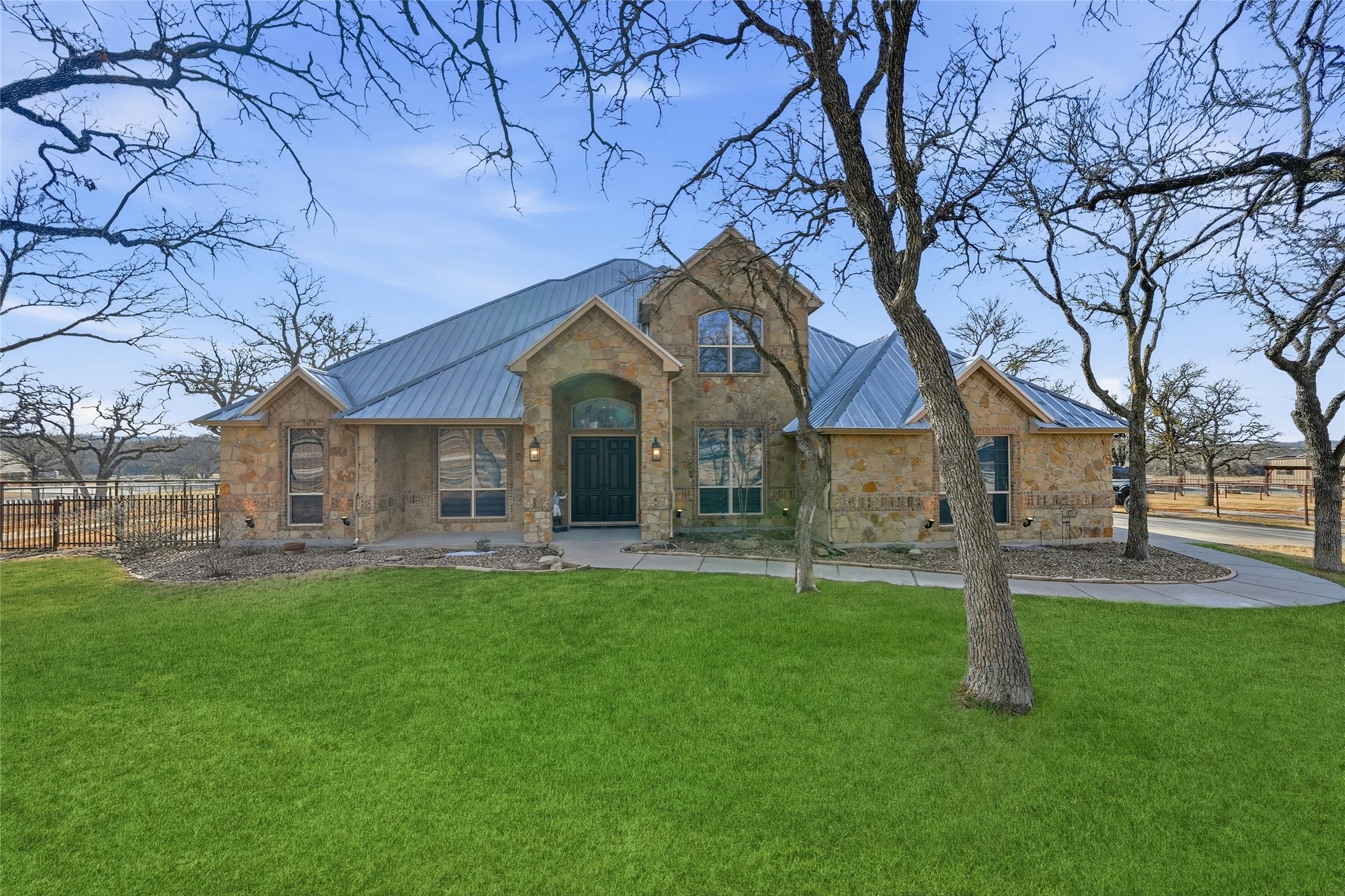 137 Silver Saddle Circle Weatherford TX 76087
