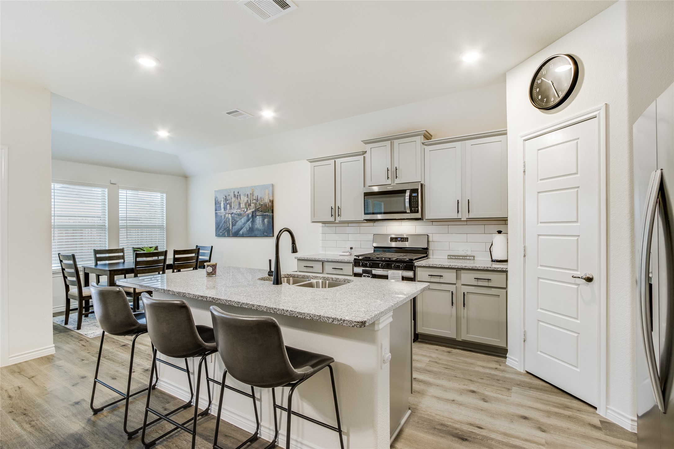9733 Quail Pointe Road Aubrey TX 76227