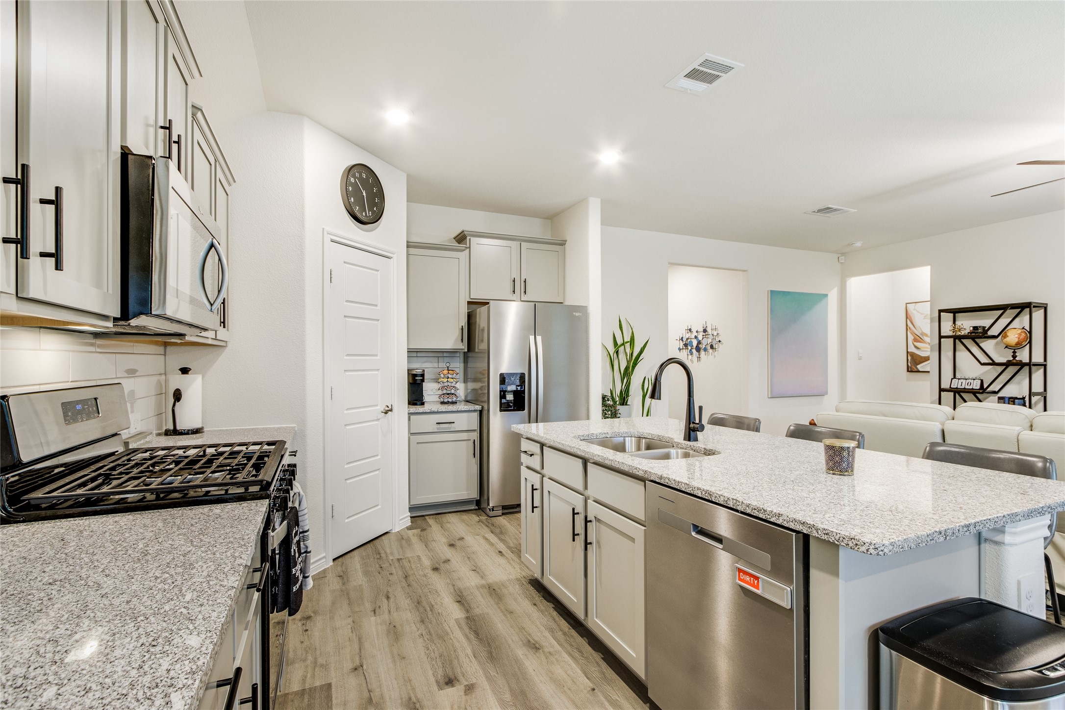 9733 Quail Pointe Road Aubrey TX 76227