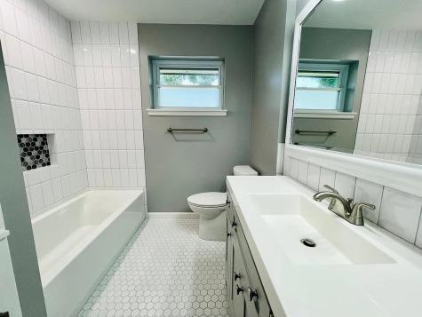 3152 Walnut Hill Lane Dallas TX 75229