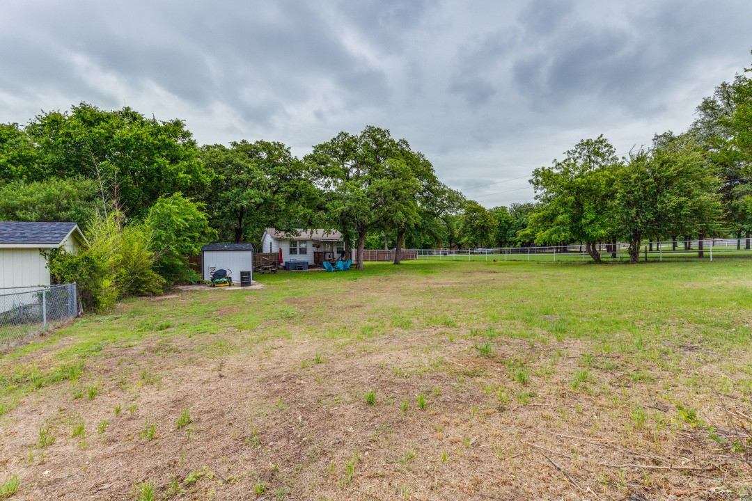12490 Deeds Court Azle TX 76020