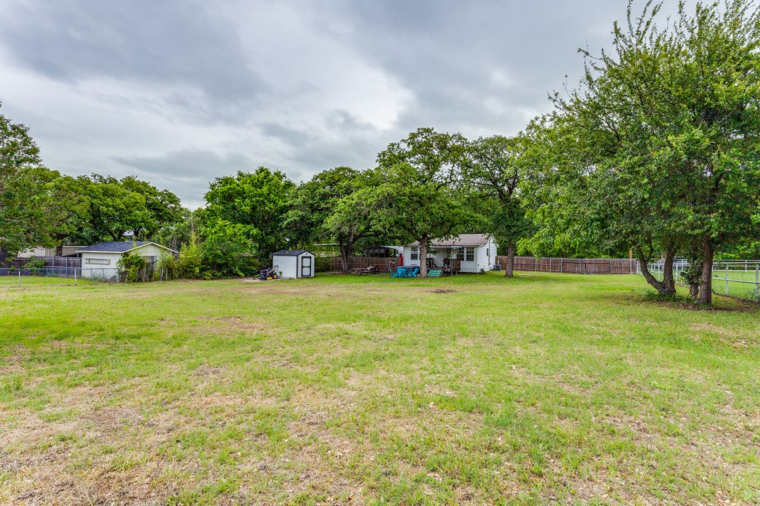 12490 Deeds Court Azle TX 76020