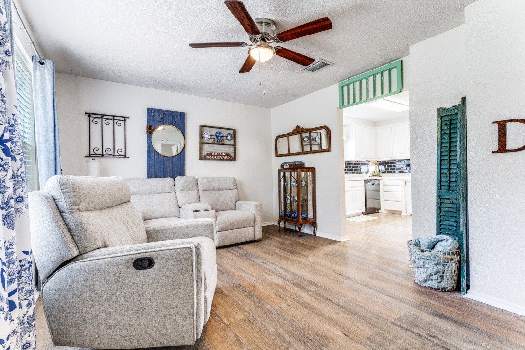 12490 Deeds Court Azle TX 76020