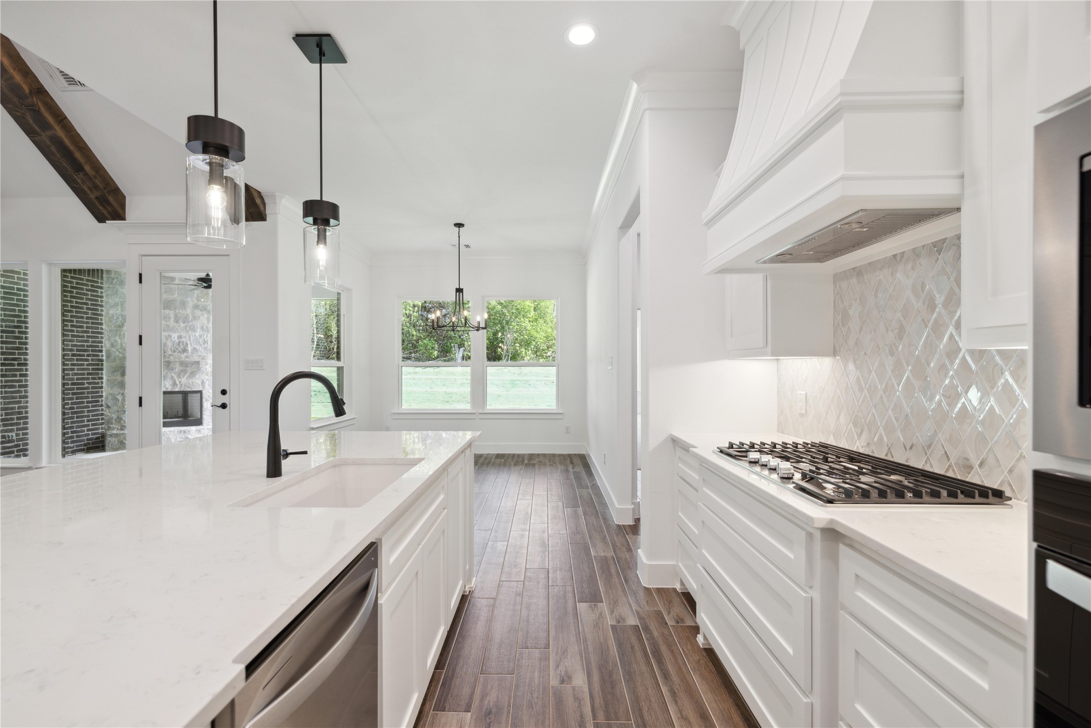 104 Oak Meadow Lane Weatherford TX 76085