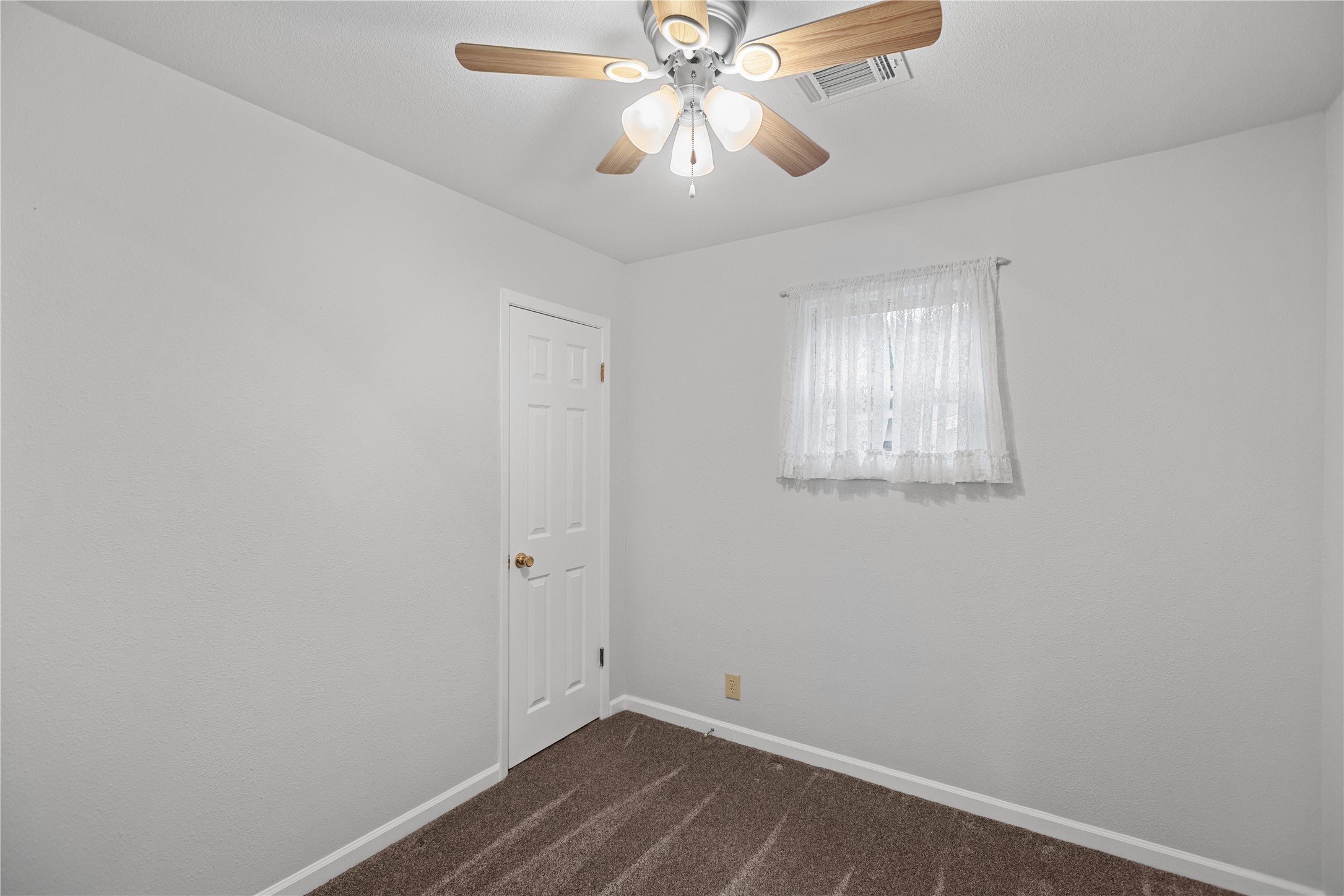 605 S Ricketts Street Sherman TX 75092