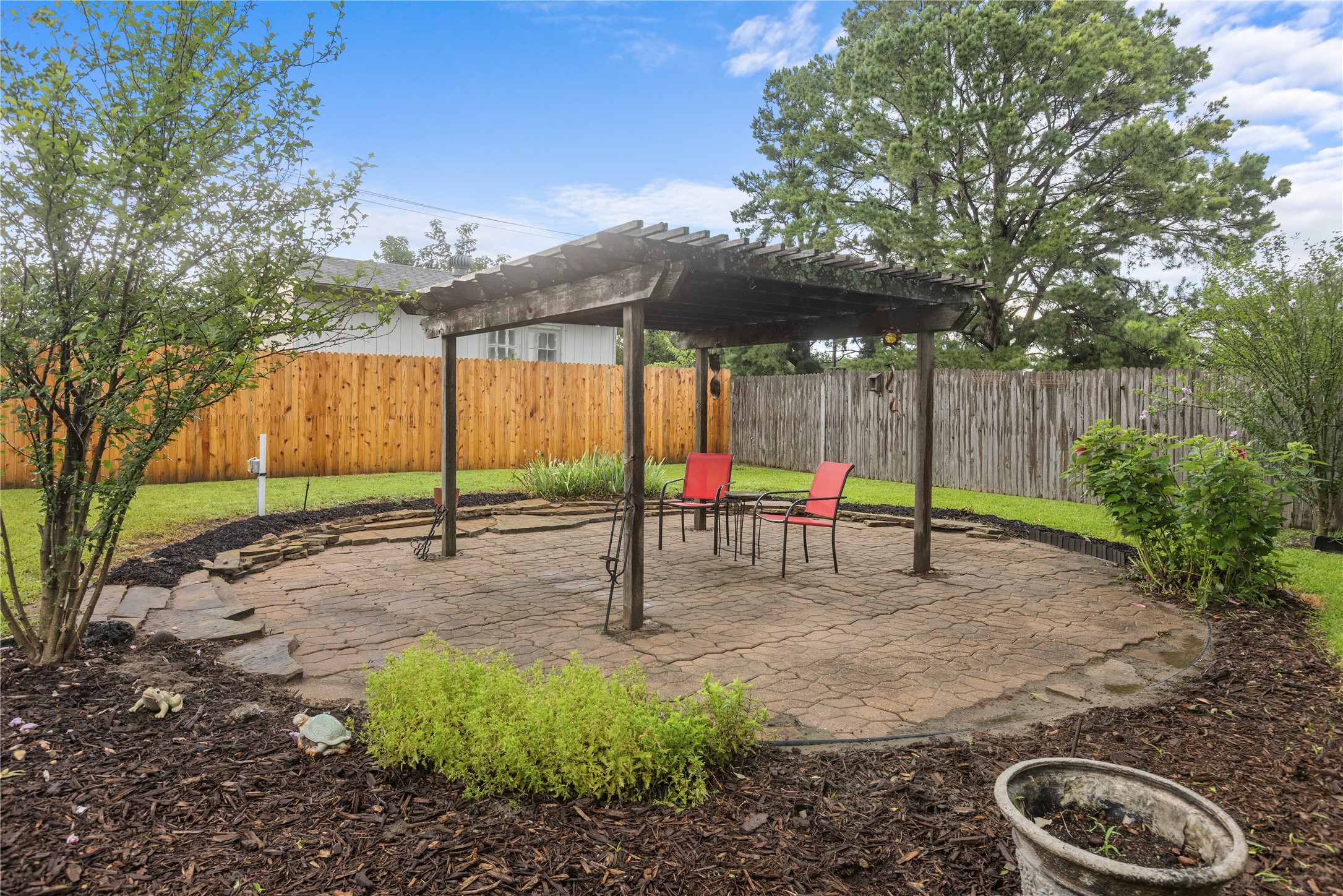 605 S Ricketts Street Sherman TX 75092