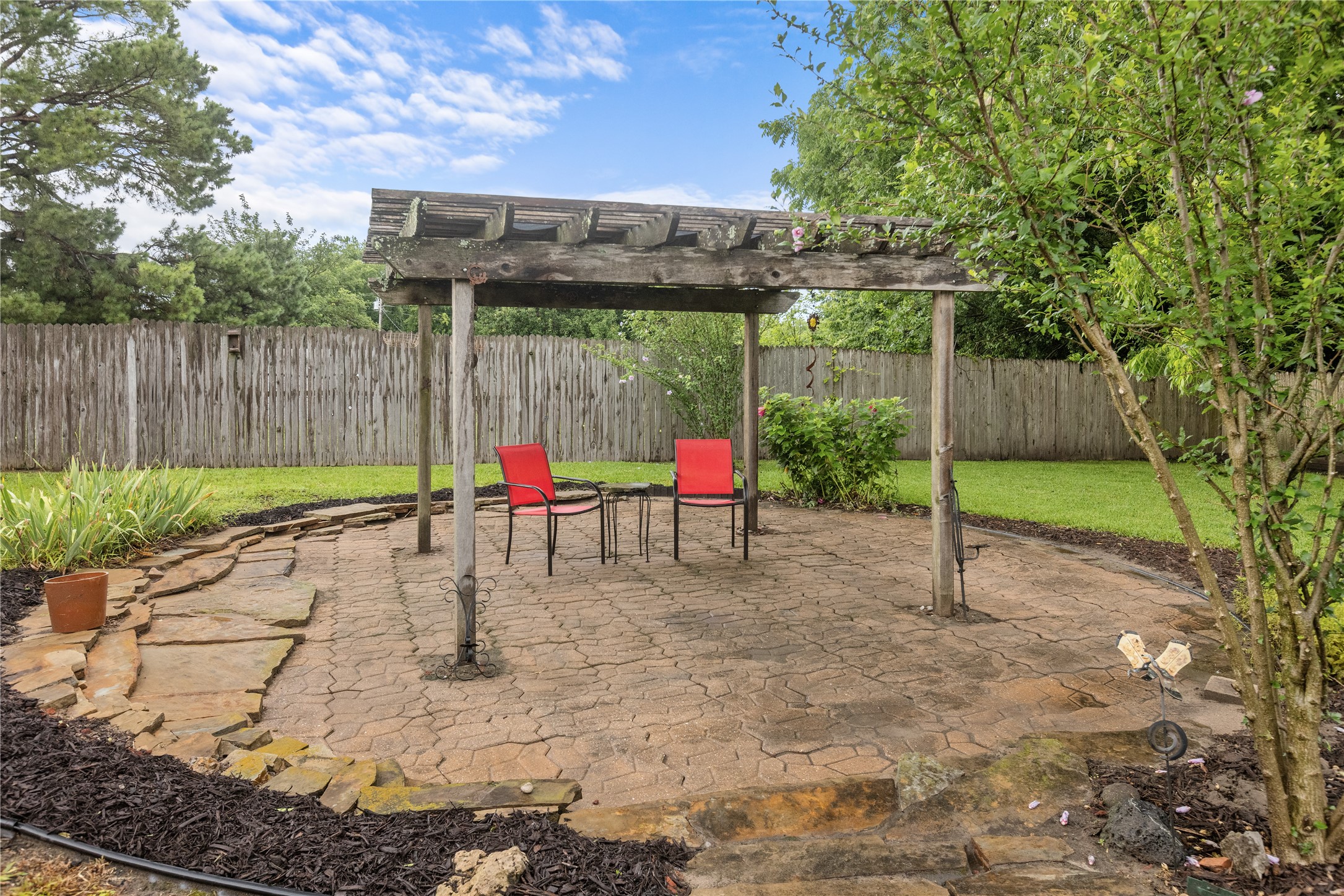 605 S Ricketts Street Sherman TX 75092