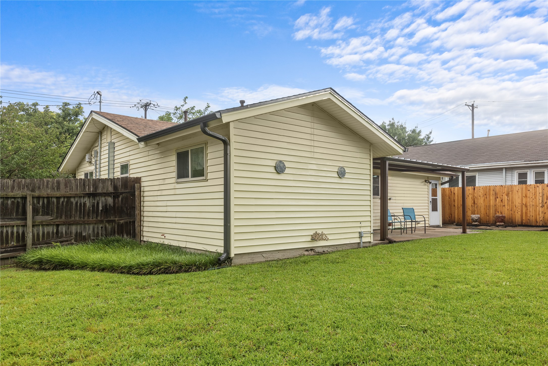 605 S Ricketts Street Sherman TX 75092