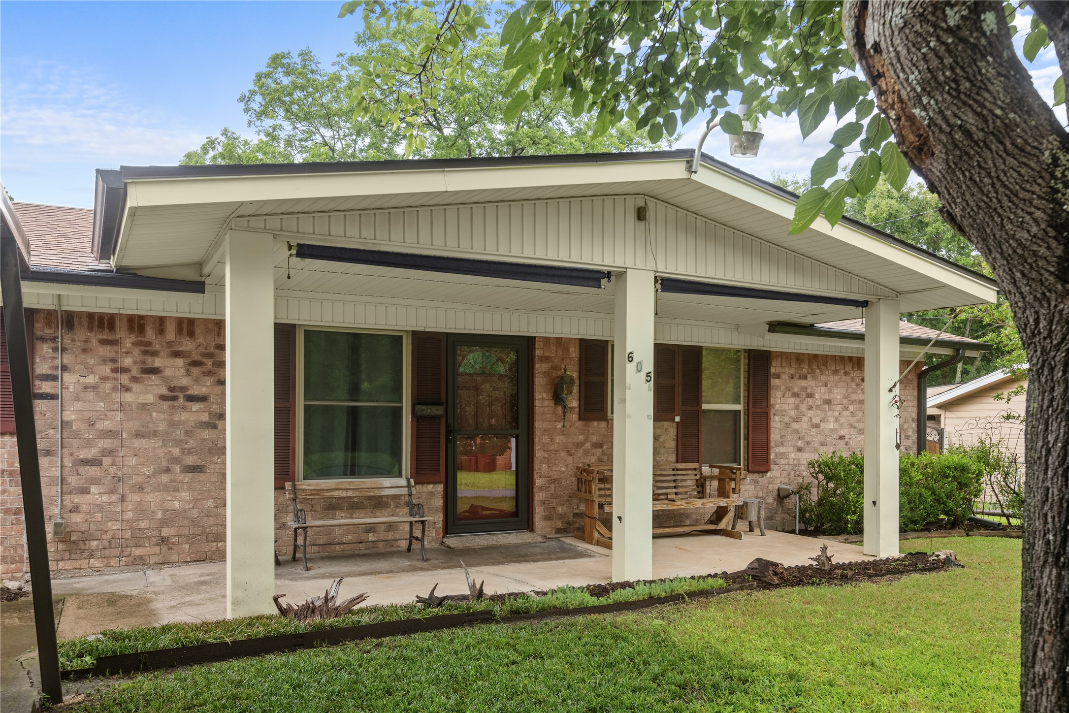 605 S Ricketts Street Sherman TX 75092