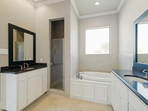 4304 Tree House Lane Corinth TX 76208