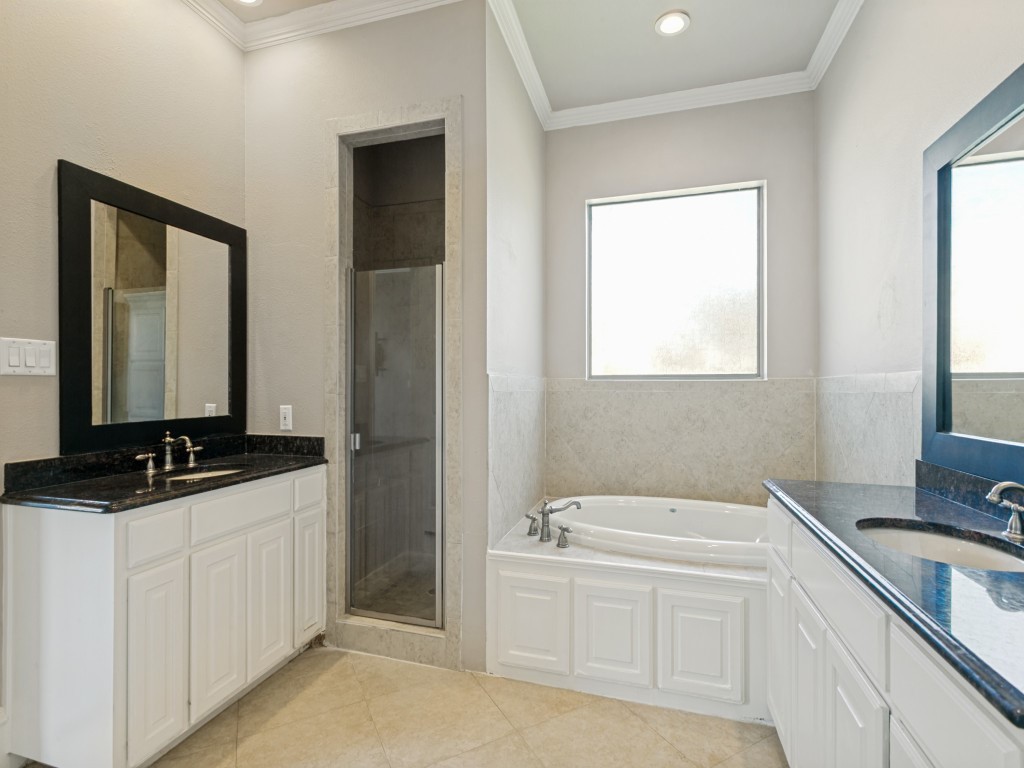 4304 Tree House Lane Corinth TX 76208