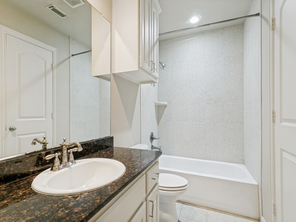 4304 Tree House Lane Corinth TX 76208