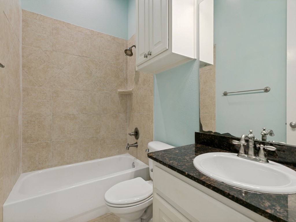 4304 Tree House Lane Corinth TX 76208