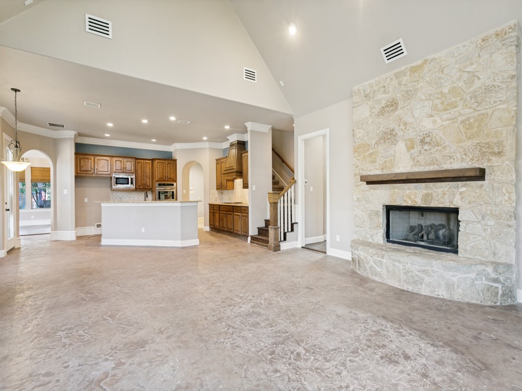 4304 Tree House Lane Corinth TX 76208