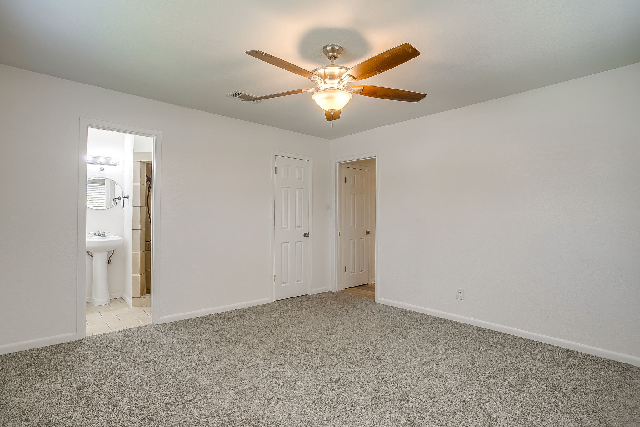 6013 Worrell Drive Fort Worth TX 76133