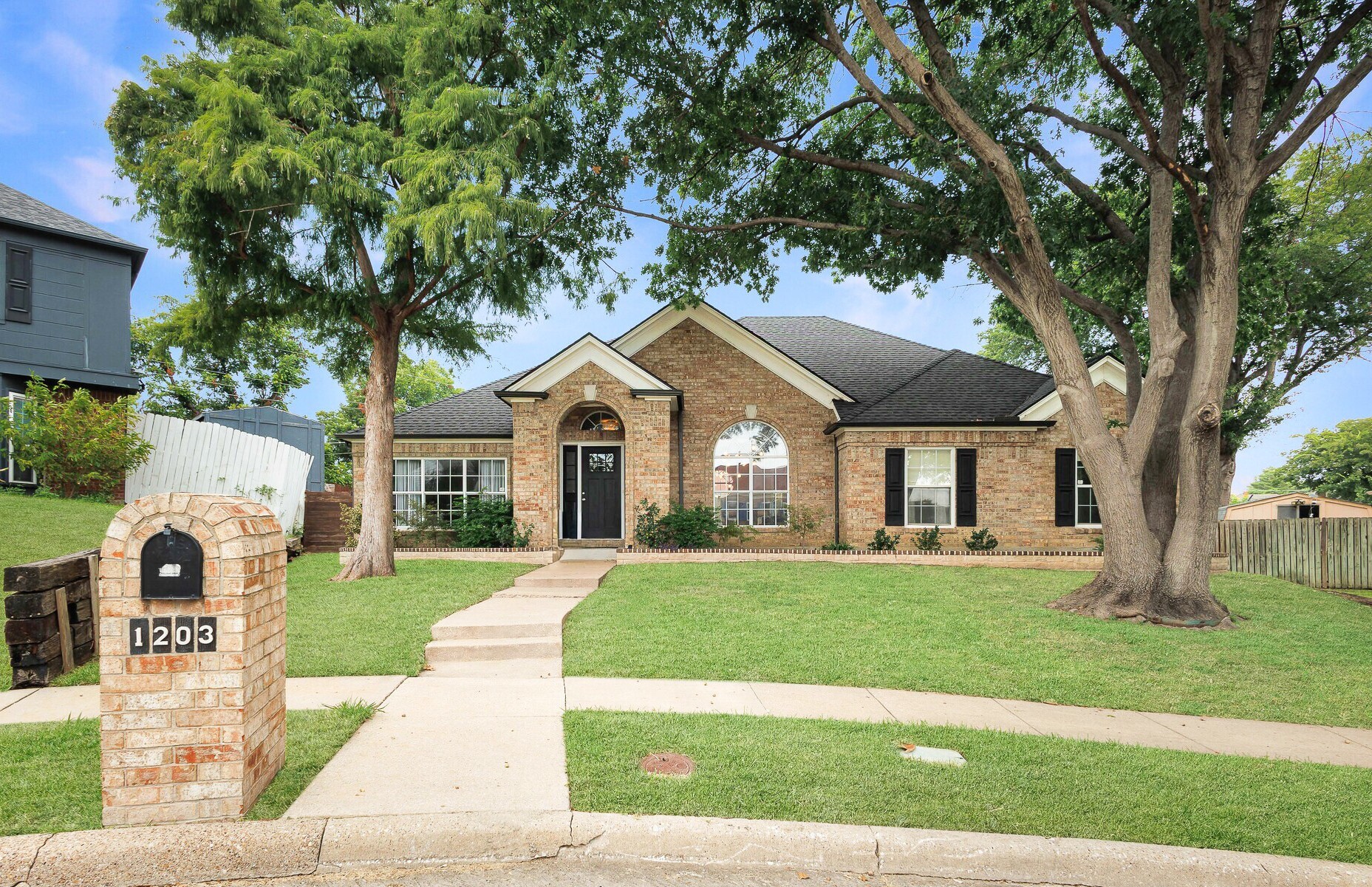 1203 Brittainy Place Carrollton TX 75006