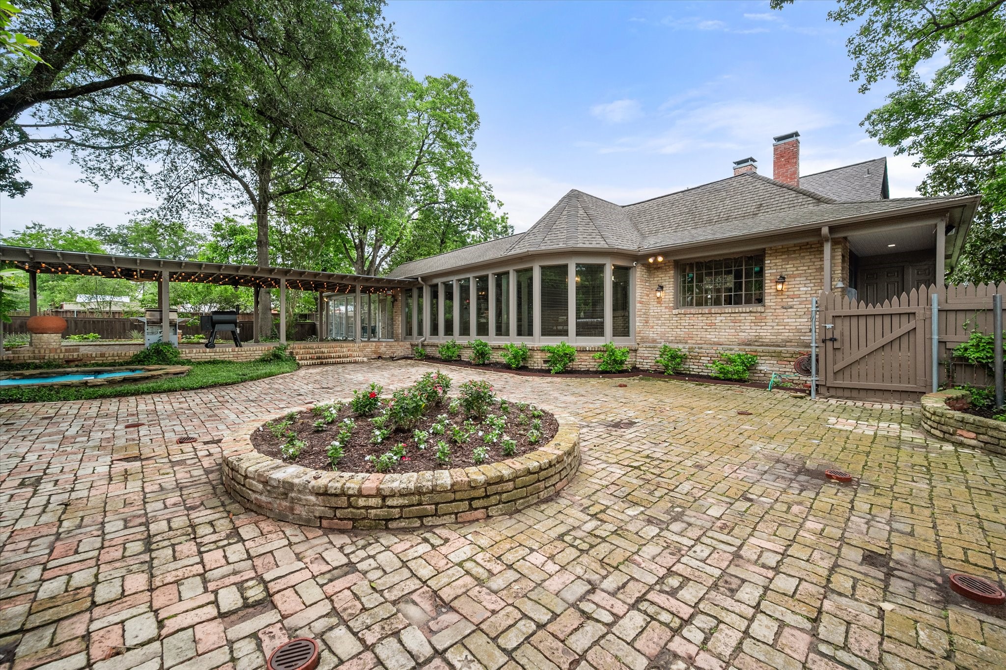 1111 Governors Drive Corsicana TX 75110