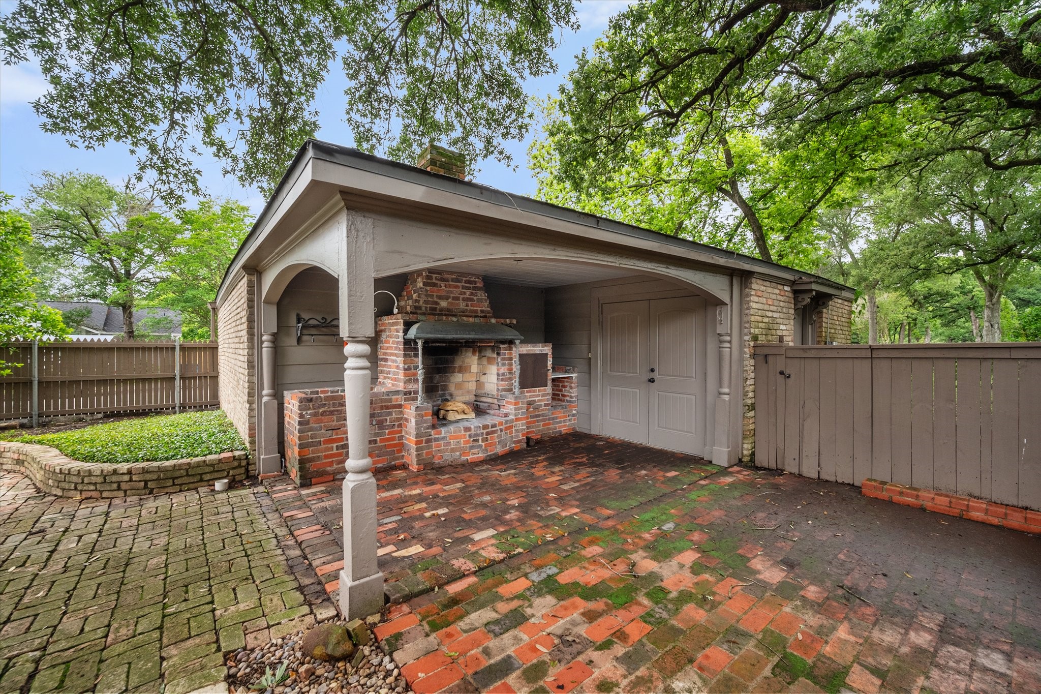 1111 Governors Drive Corsicana TX 75110