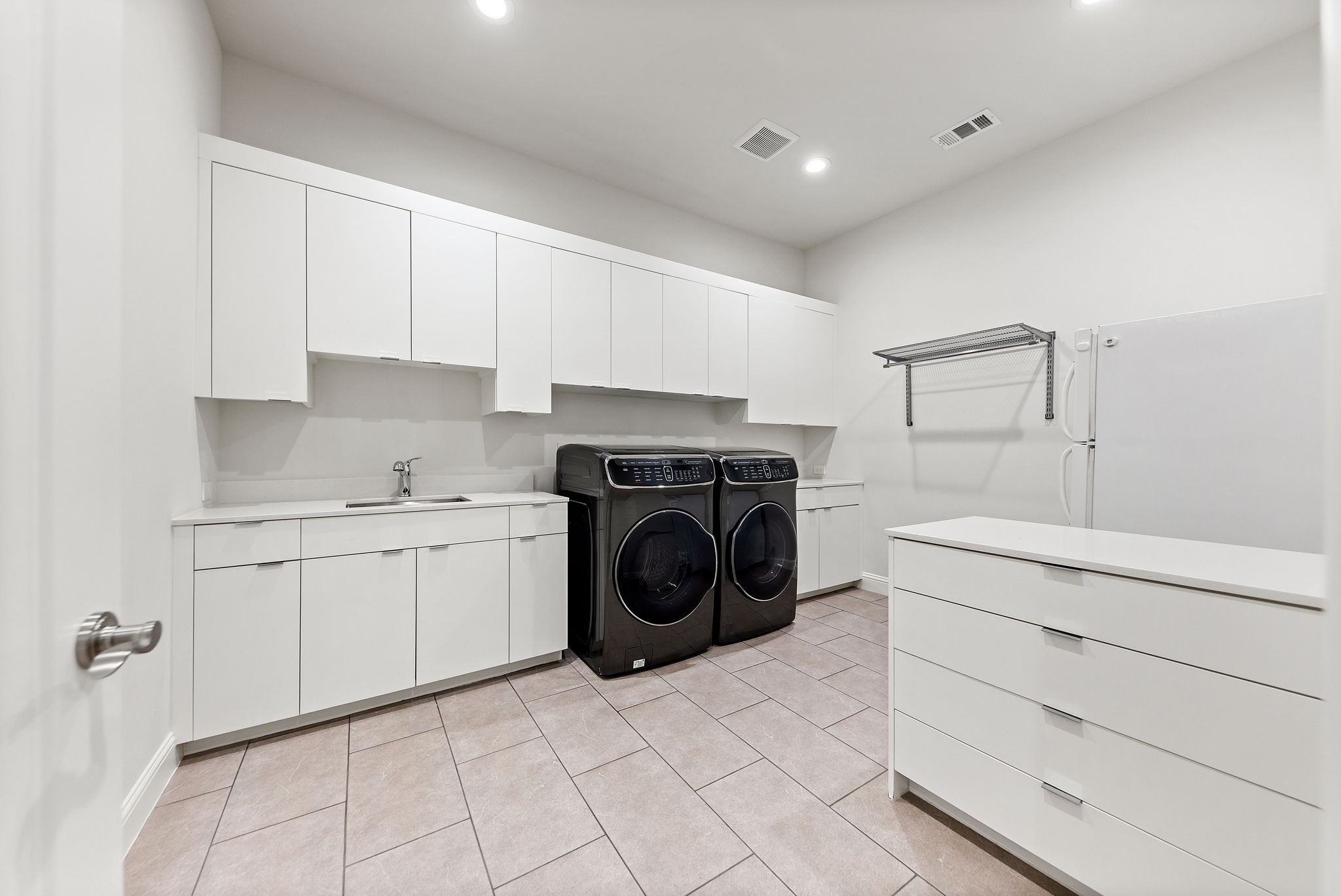 4028 Courtshire Drive Dallas TX 75229