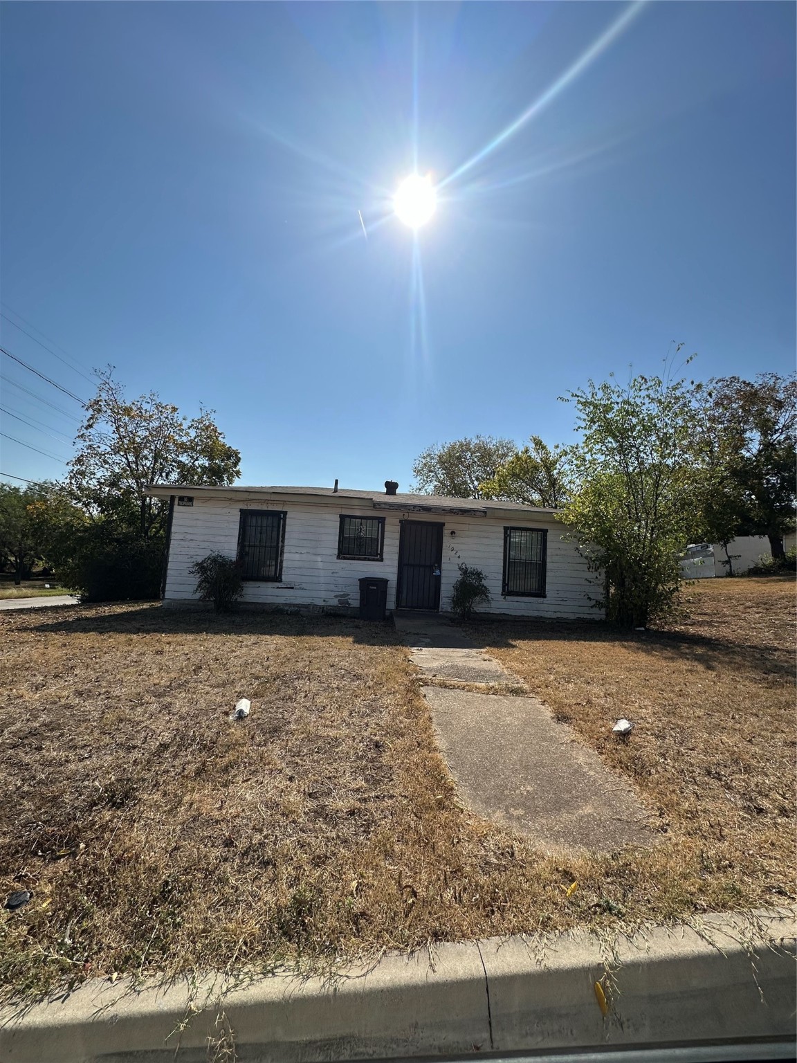 1924 Irma Street Fort Worth TX 76104
