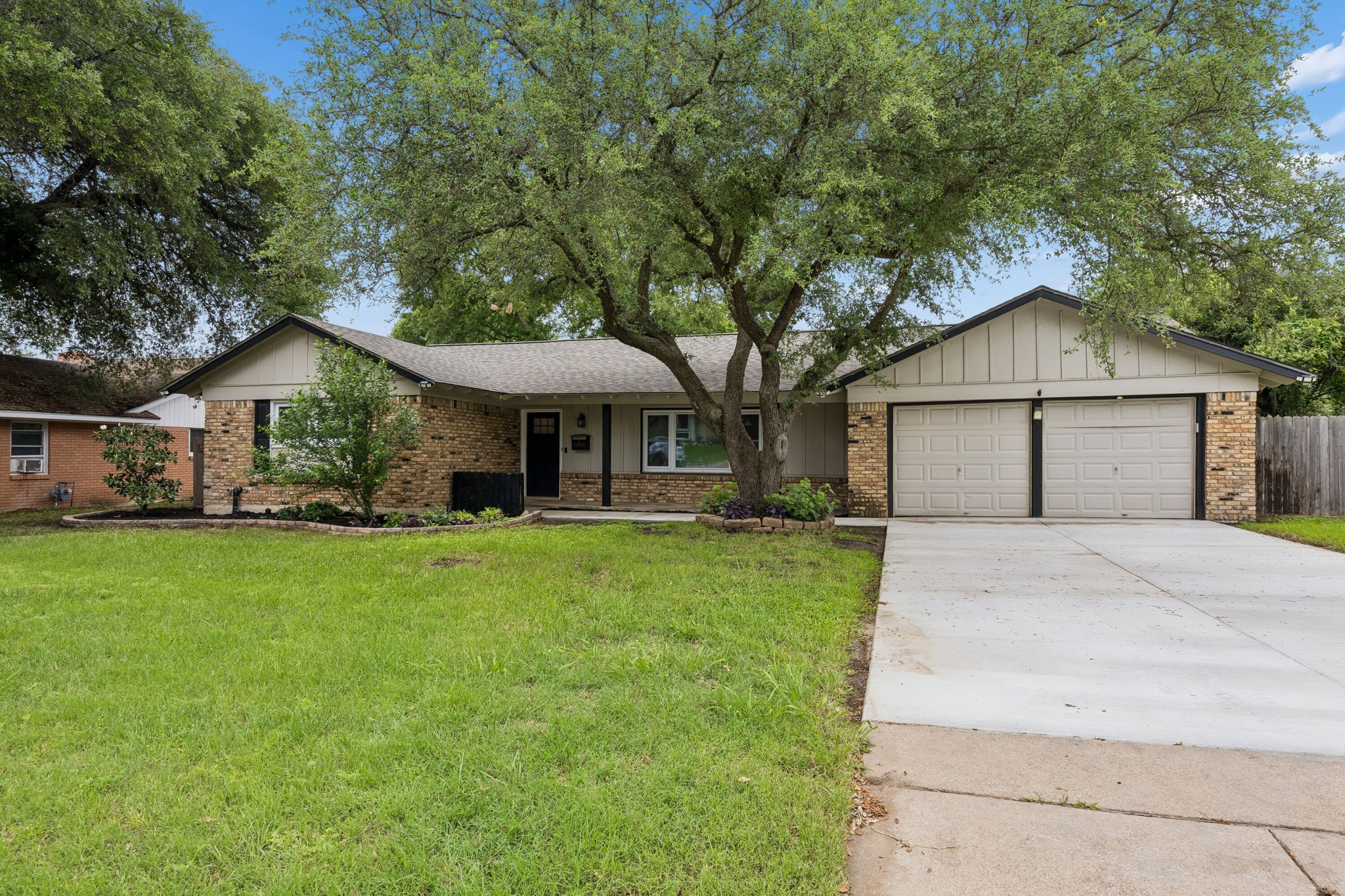 5805 Wedgmont Circle N Fort Worth TX 76133
