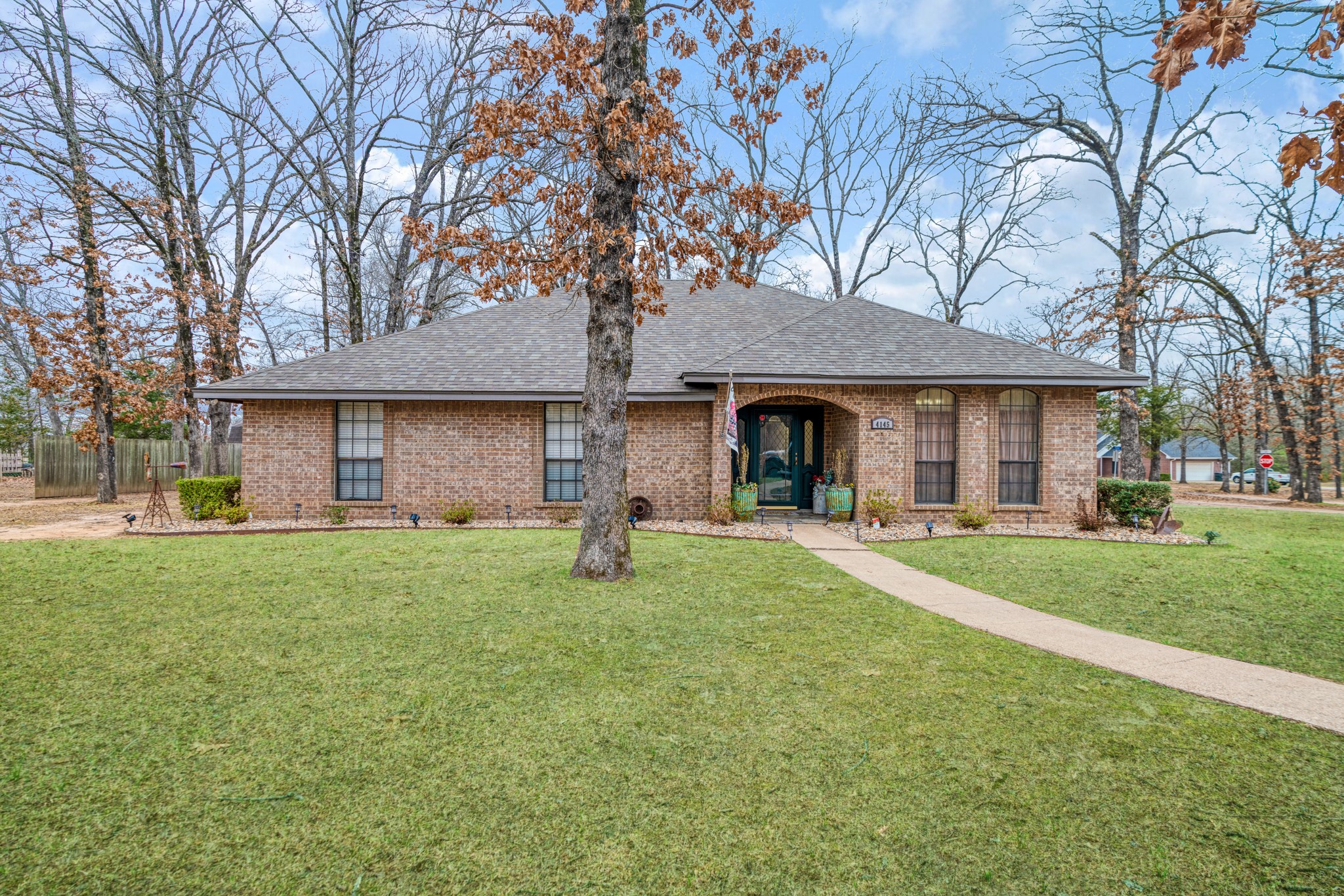 4145 Sleepy Hollow Reno TX 75462