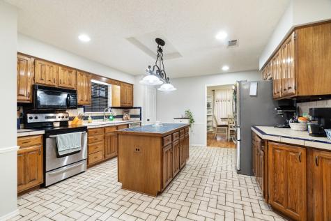 4145 Sleepy Hollow Reno TX 75462