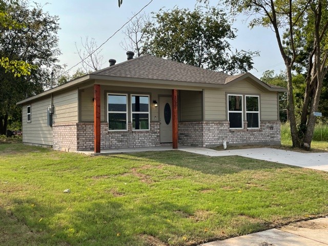 2012 Oak Street Greenville TX 75401