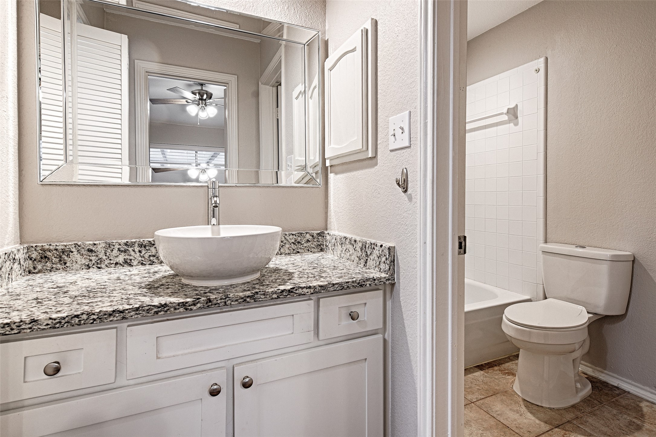 3006 Kathleen Lane Euless TX 76039