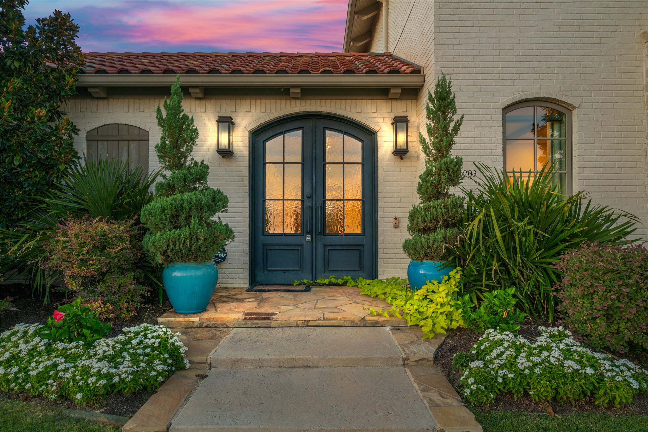 1203 Viridian Park Lane Arlington TX 76005