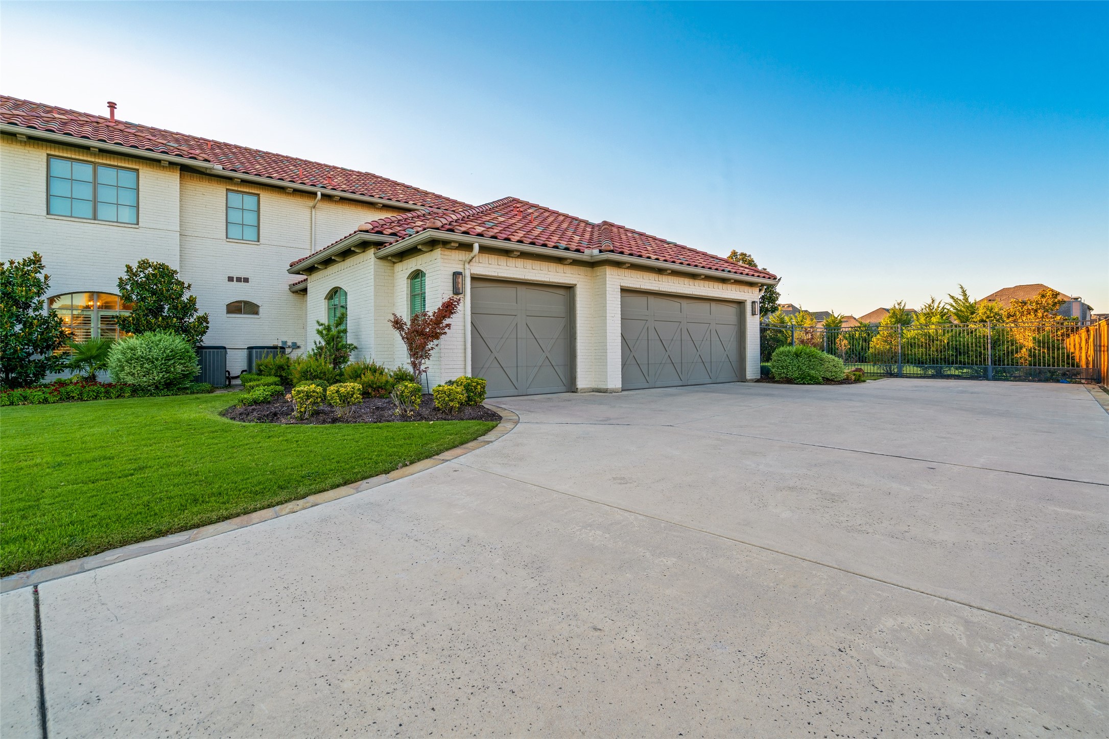 1203 Viridian Park Lane Arlington TX 76005