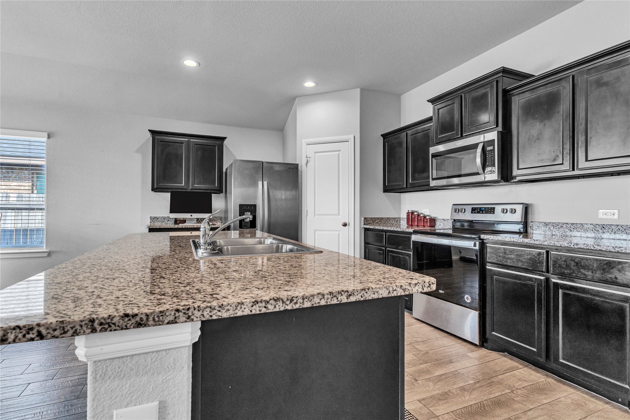 409 Foxhunter Street Fort Worth TX 76131