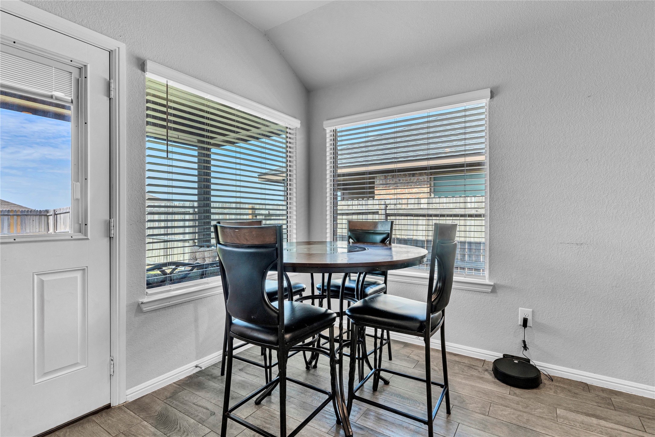 409 Foxhunter Street Fort Worth TX 76131