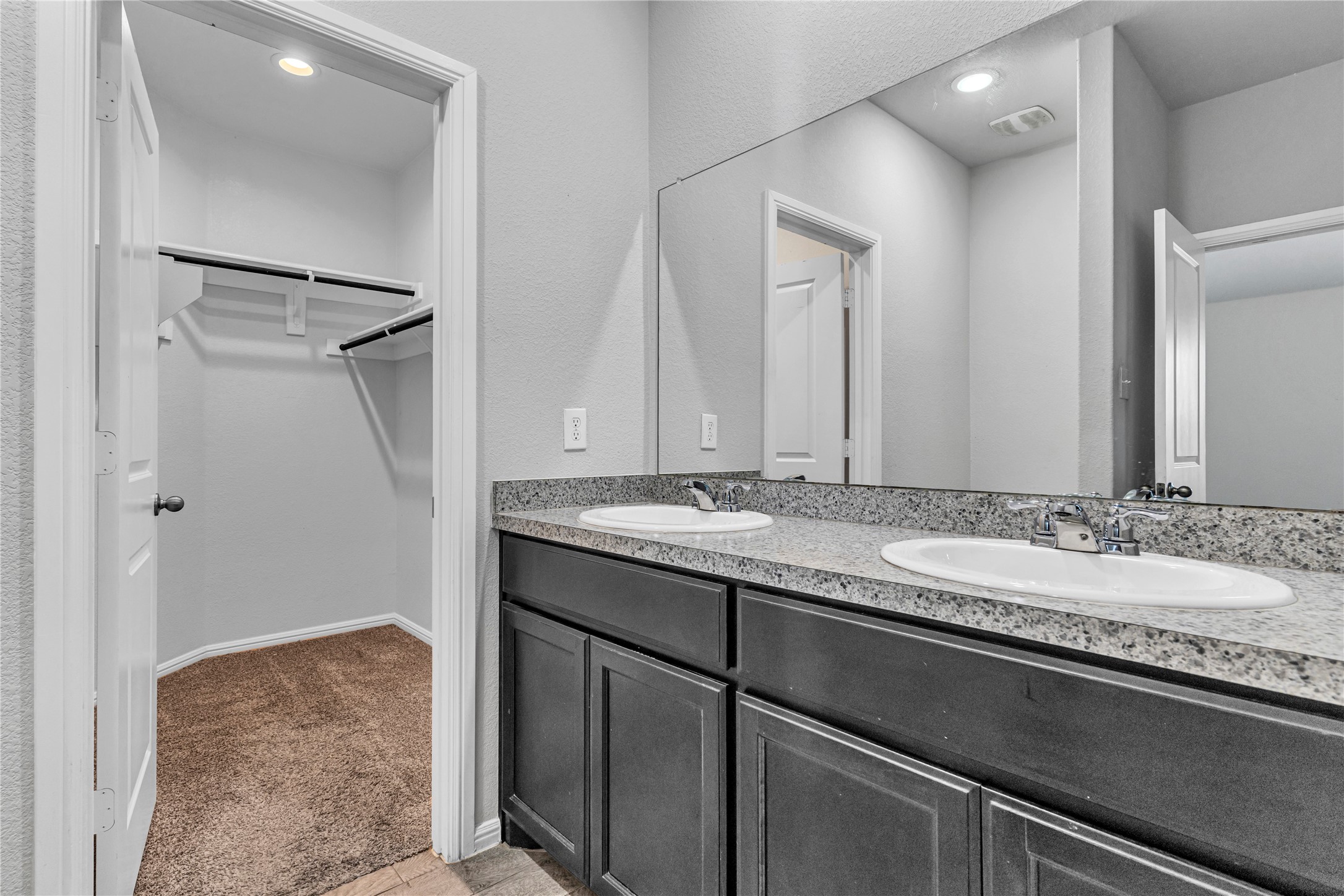 409 Foxhunter Street Fort Worth TX 76131