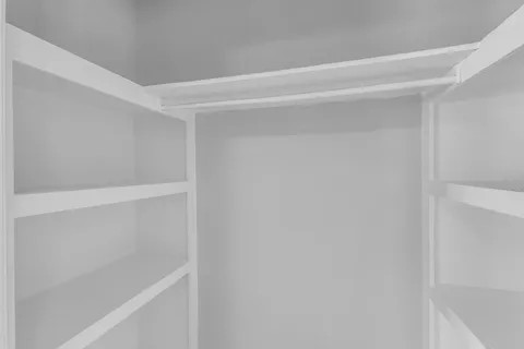 110 N Hillside Street Red Oak TX 75154