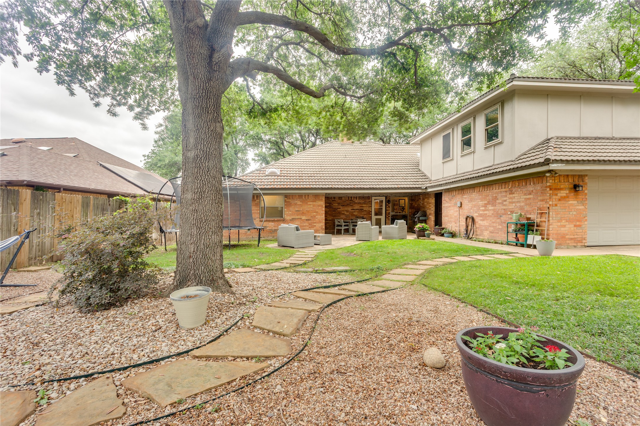 7002 Lake Mead Boulevard Arlington TX 76016