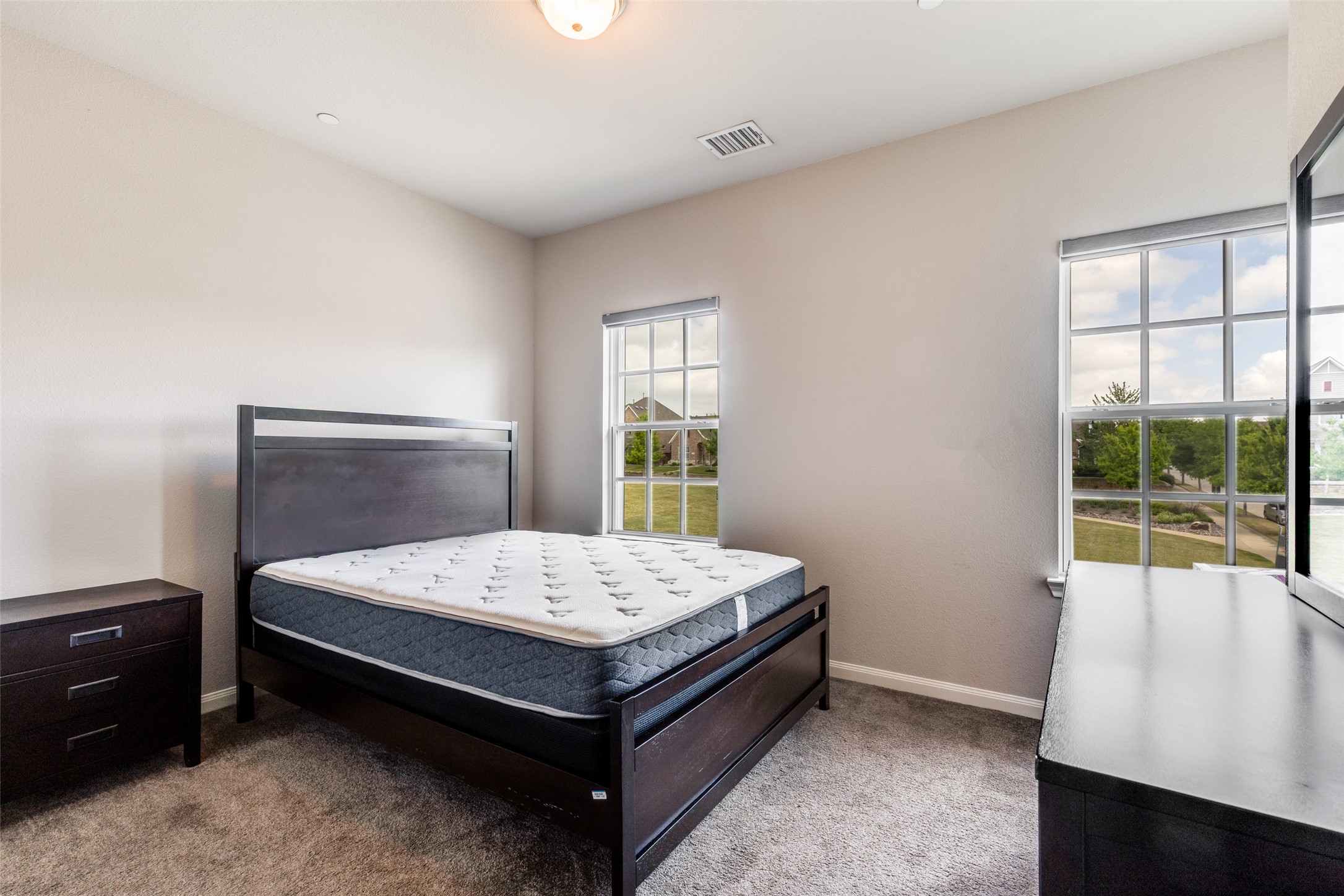 1036 Gardenia Street Carrollton TX 75007