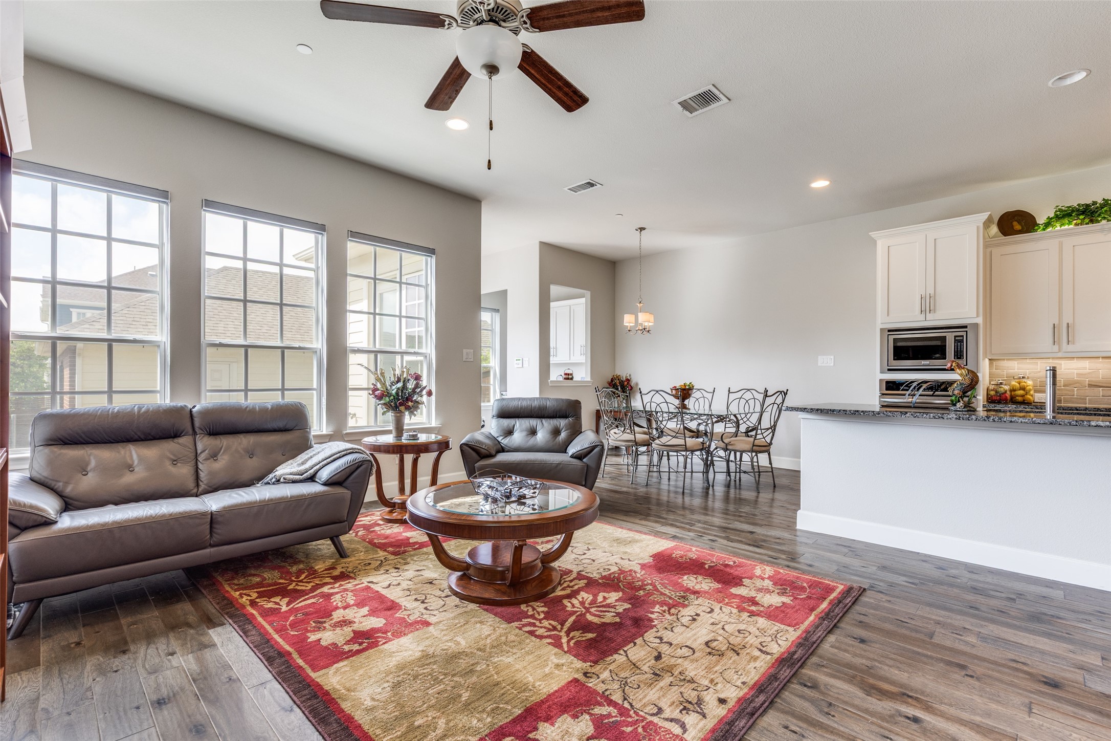 1036 Gardenia Street Carrollton TX 75007